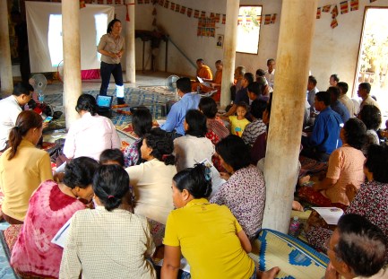 VoR Community Dialogue in Phnom Srok district in March 2014